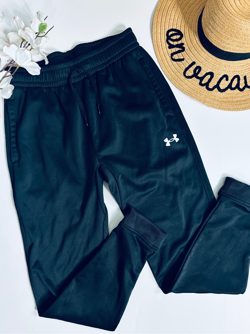 Under Armour Women’s Black Fitted Jogger Pants Medium Athletic Track Pants
